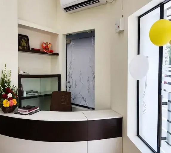 Reception area at Radiant 32 Dental Clinic, Bhowanipore